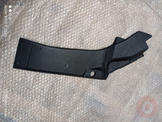 8W0805286A/8W0805286 FAR KORUMA KAPAĞI AUDİ A4 2016>> FARKLI
