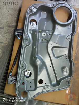 VOLKSWAGEN GOLF 4 - BORA CAM MEKANİZMASI 1J4837730D