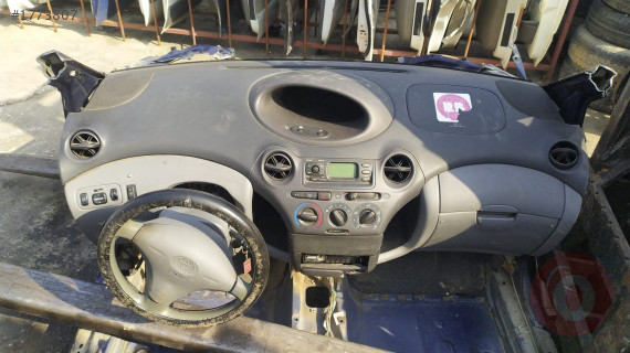 2006 TOYOTA YARİS ÇIKMA HATASIZ TORPİDO