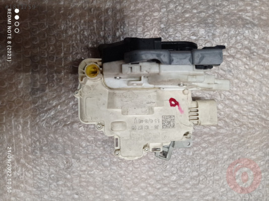 4G1837015 KAPI KİLİDİ SOL ÖN TOUAREG AUDİ A6 A7 A8 Q5 2011>>