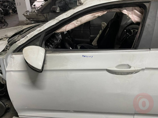 PASSAT 8,5 SOL ÖN KAPI BEYAZ HATASIZ ORJİNAL ÇIKMA PARÇA