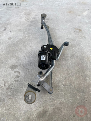 BMW G20 3SERİSİ ÇIKMA ORJİNAL ÖN CAM SİLGİ MOTORU