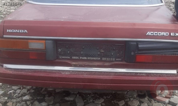 1983 model honda accord 1.6 çıkma arka tampon