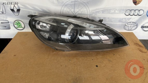 VOLVO V40 SAĞ FAR ÇIKMA