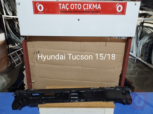 Hyundai Tucson çıkma ön panel