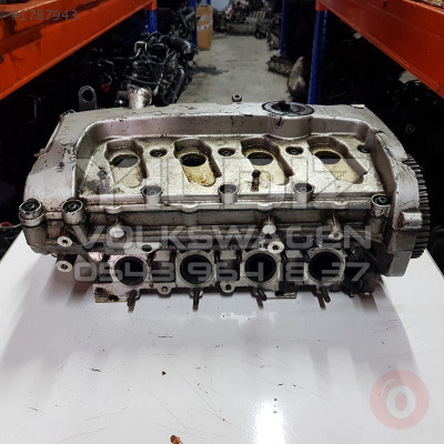 Volkswagen Passat B5.5 2.0 20V Benzin Silindir Kapağı
