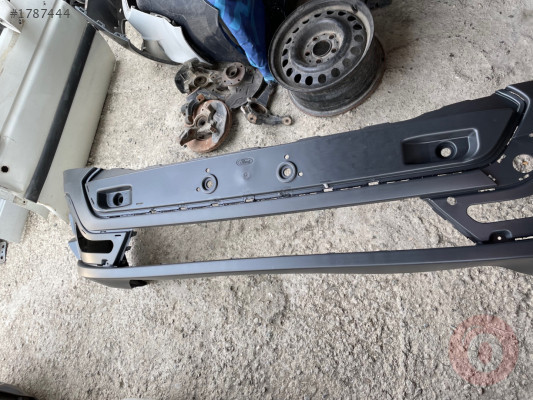 Ford Custom Ön Tampon Orjinal