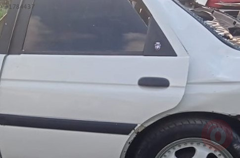 Ford escort 16v efi 1.6 çıkma sol arka kapı kolu