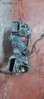 VOLKSWAGEN GOLF-4 1.8 ÇIKMA ORJİNAL KALORİFER KAZANI