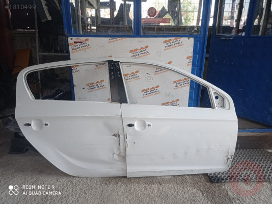 Hyundai İ20 Sağ Ön ve Sağ Arka Kapı Boş 2011-2014
