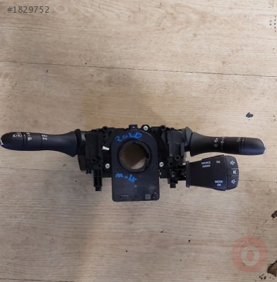 2016-2021 RENAULT MEGANE 4 SİNYAL VE SİLECEK KOLU