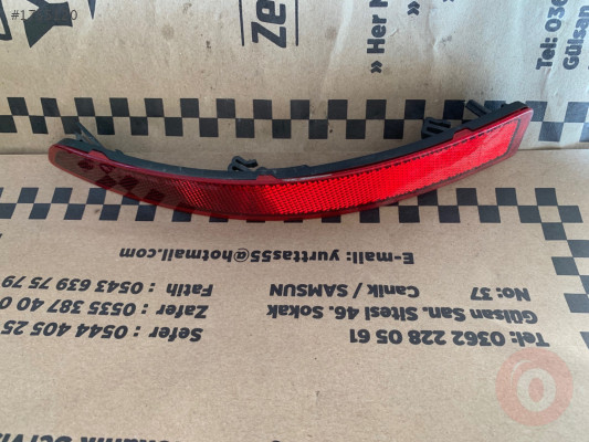 VW JETTA ÇIKMA ORJİNAL SAĞ ARKA TAMPON REFLEKTÖR 5C6945106