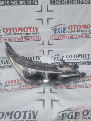 2016-2019 TOYOTA COROLLA SAĞ ÖN FAR ÇIKMA ORJİNAL HATASIZ