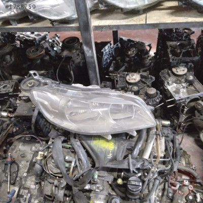 PEUGEOT 301 SAĞ FAR ORJİNAL ÇIKMA 12-17