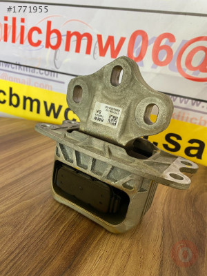 BMW F40 1SERİSİ ÇIKMA ORJİNAL MOTOR TAKOZU 6853453