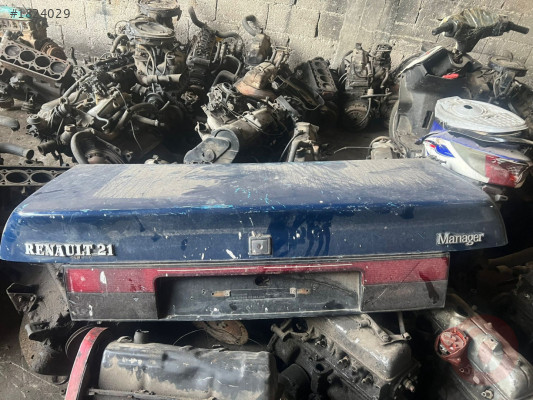 Renault menager çıkma arka bagaj kapağı