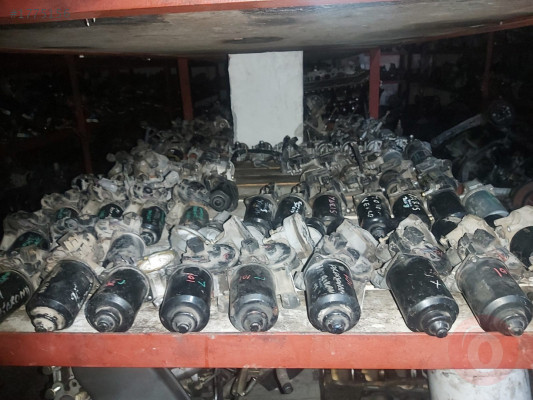 11-13 TOYOTA COROLLA ÇIKMA ORJİNAL SİLECEK MOTORU