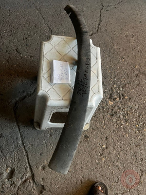 2011-2012 Toyota aurıs ön tampon alt bıyık çıkma