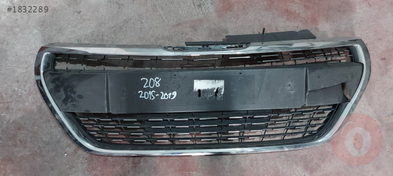 PEUGEOT  208 ORJİNAL ÇIKMA ÖN PANJUR