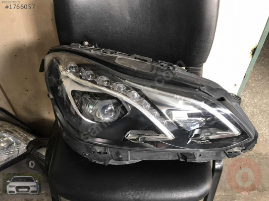 W212 SAĞ ÖN FAR