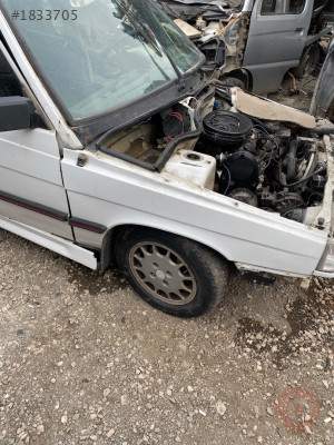 Renault R9 sağ ön çamurluk