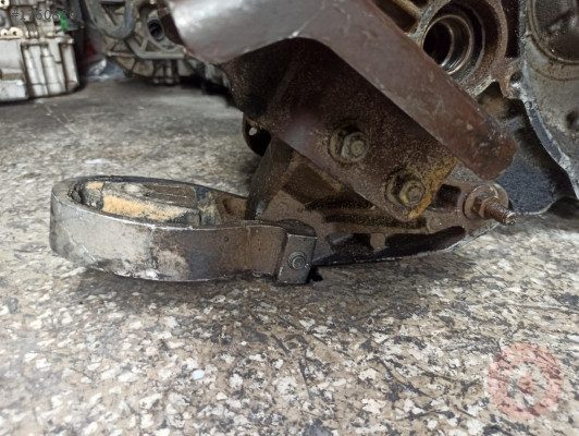 FORD MONDEO 3 2.0 TDCİ OTOMATİK ŞANZIMAN KULAĞI