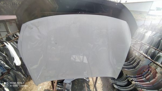 Volvo S40 model 2015 on motor kaputu çıkma