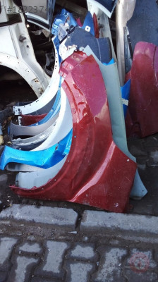 nissan juke sol ön çamurluk