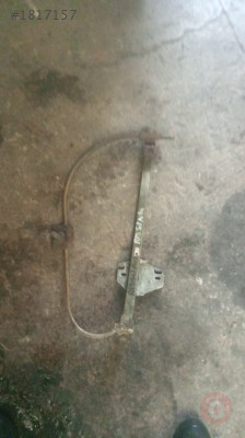 renault r19 çıkma sol arka cam krikosu