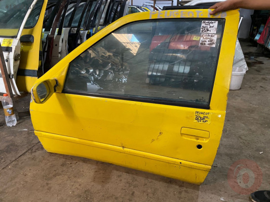 PEUGEOT 306 SOL ÖN KAPI CAMI TEK KAPI ARAÇ