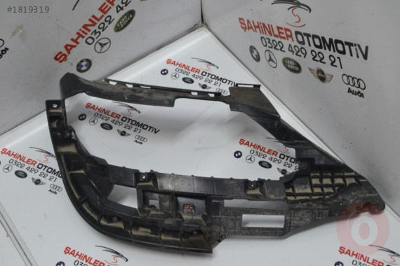 AUDİ A4 TAMPON TUTUCU BRAKETİ 8W0807348E