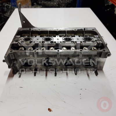 Volkswagen Jetta 1.4 16V TSI Benzin Silindir Kapağı