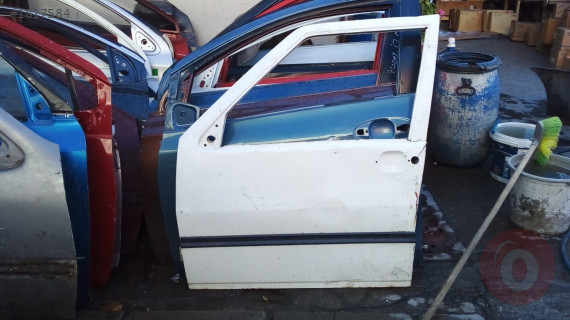 fiat uno sol ön kapı