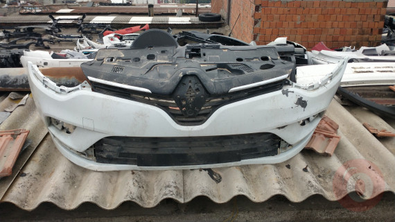 renault clıo 4 ön tampon