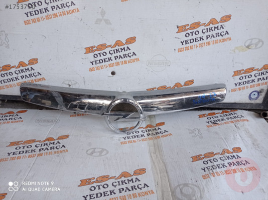 Opel Insignia Ön Tampon Panjur Çıtası - Nikelaj 2008-2013