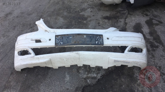 MERCEDES E250 ÖN TAMPON