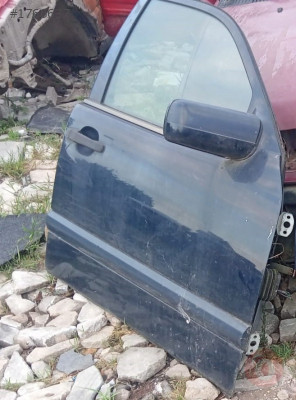 mercedes w210 çıkma sağ ön kapı