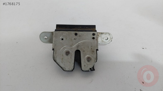 Fiat egea bagaj kapak kilidi