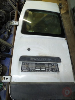 Master 3 Sol Bagaj Kapağı Dolu