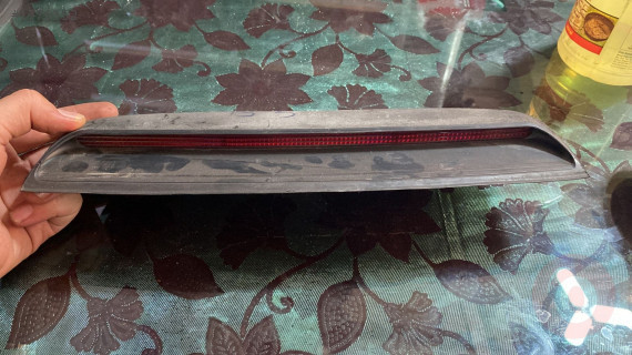 1999-2000 VW PASSAT B5 ORTA 3.STOP LAMBASI ORJ ÇIKMA