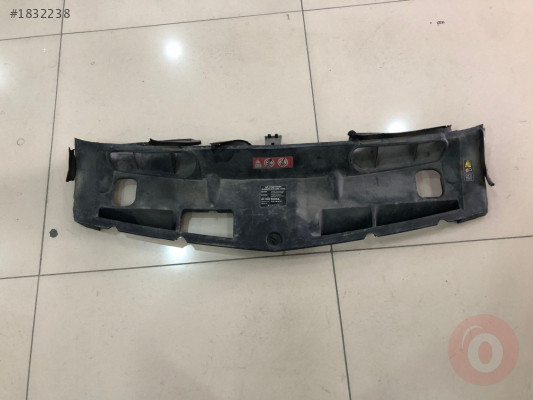 MERCEDES W204 FAN ÜST DAVLUMBAZI A2045050430