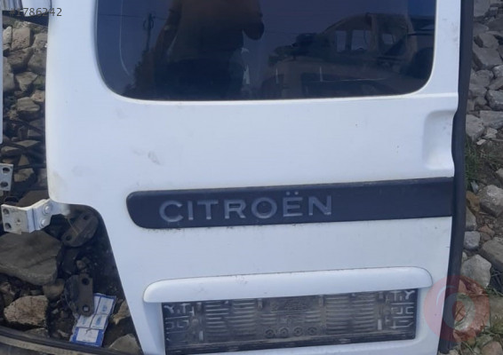 1998 citroen berlingo 1.9 çıkma sol bagaj kapısı bandı