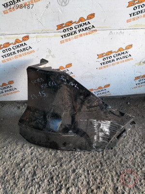 Ford Kuga sağ arka tampon köşesi 2013-2015