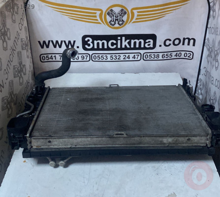 W221 MERCEDES ORİJİNAL ÇIKMA MOTOR RADYATÖRÜ