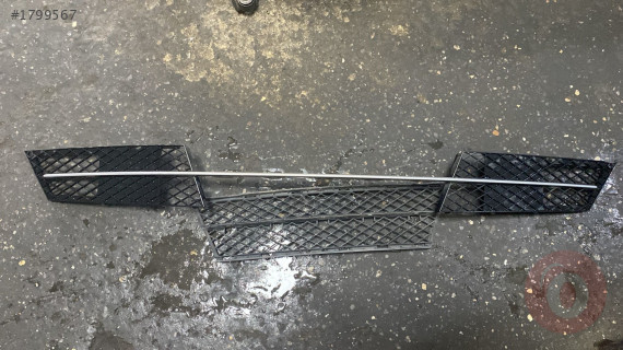 BMW E60 ÖN TAMPON IZGARASI