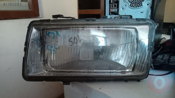 Audi 80 çıkma sol ön far