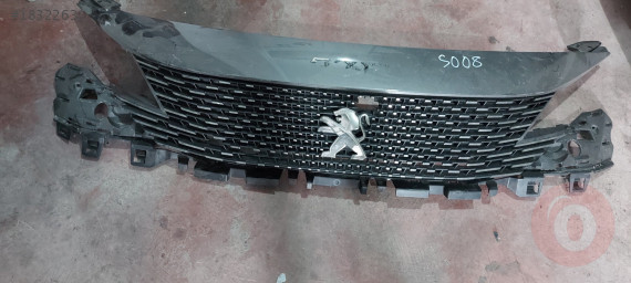 PEUGEOT 5008 ORJİNAL ÇIKMA ÖN PANJUR