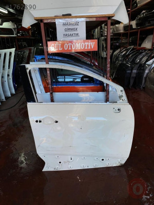 RENAULT CAPTUR ORJ ÇİKMA SAĞ ON KAPI GÜL OTOMOTİV