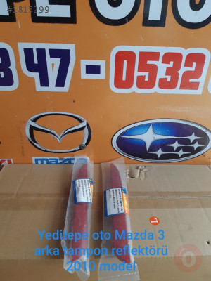 Mazda 3 arka tampon reflektörü