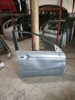 KİA CERATO SAĞ ÖN KAPI 2006-2009